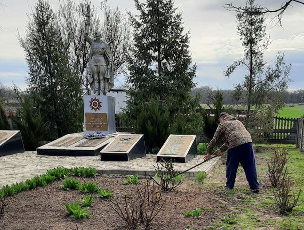 В Долине  провели санитарный день по благоустройству села.