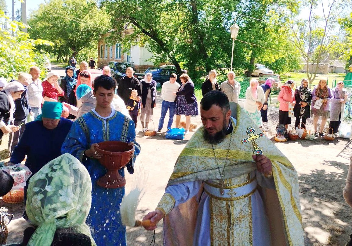 🔴 Торжественные мероприятия в честь великого церковного праздника – Светлого Христово Воскресения -  прошли в с. Кирово,  самом отдаленном сельском поселении Токмакского муниципального округа.