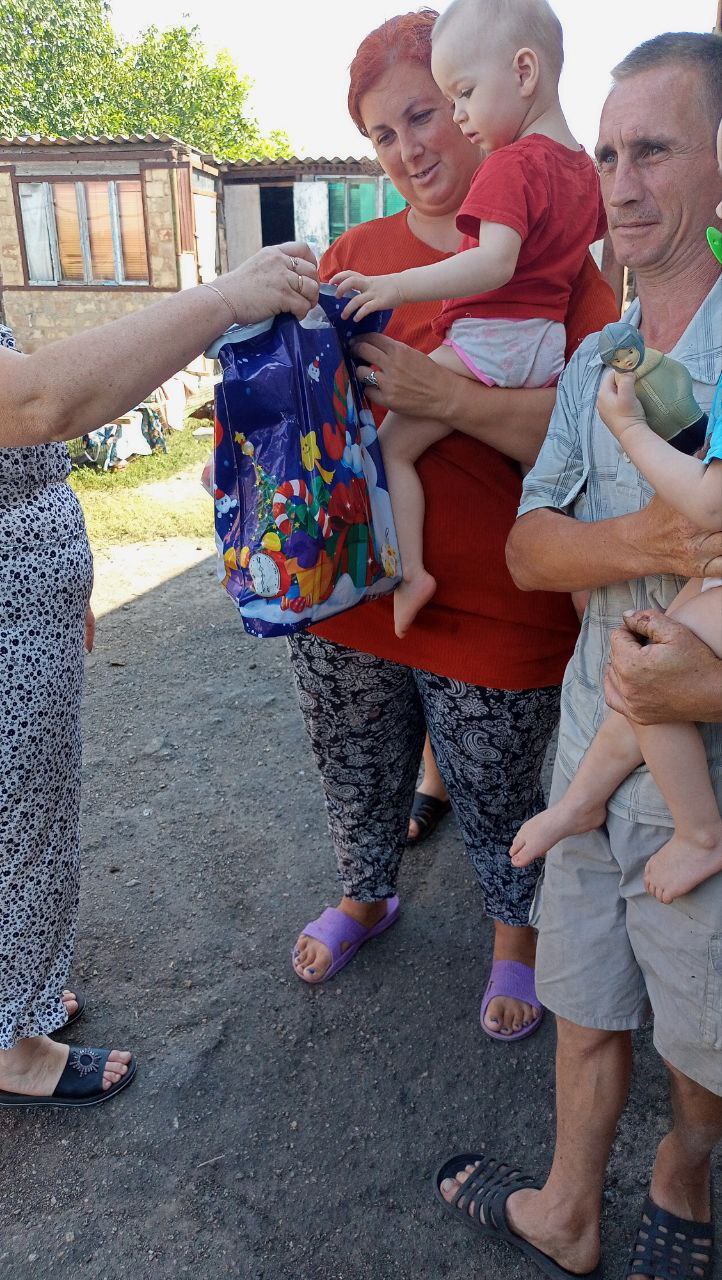 🔴 В селе Новогорьевка Токмакского муниципального округа чествовали многодетные семьи.