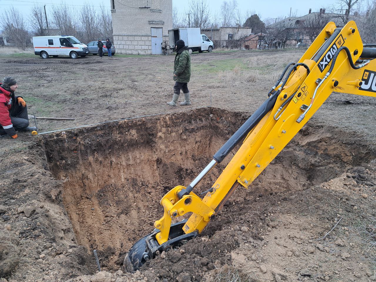 🔴 Завершено устройство бетонного фундамента для  установки водонапорной башни в микрорайоне  Железнодорожный города Токмак.