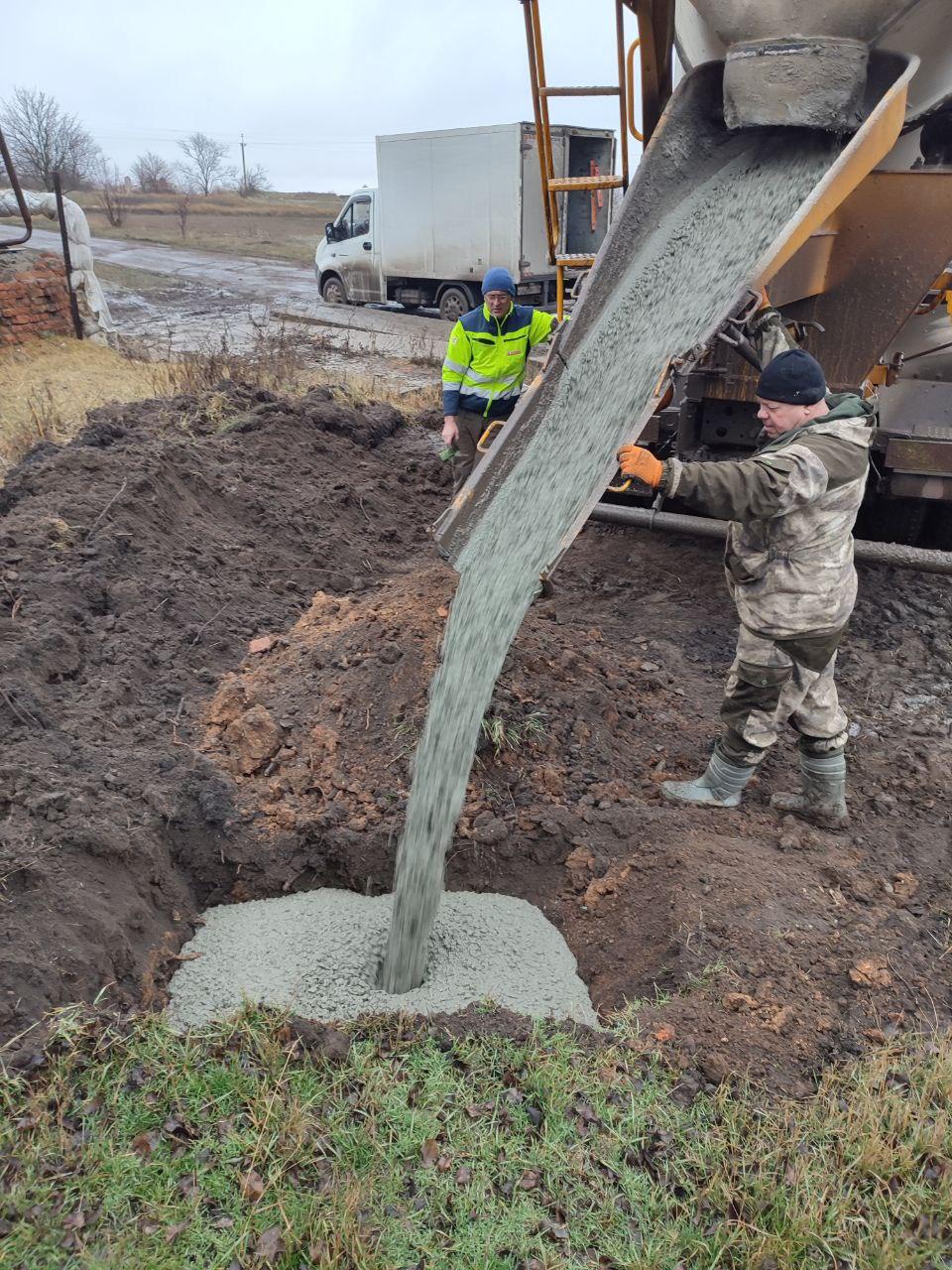 🔴 В селе Остриковка будет новая водонапорная башня - работы идут.