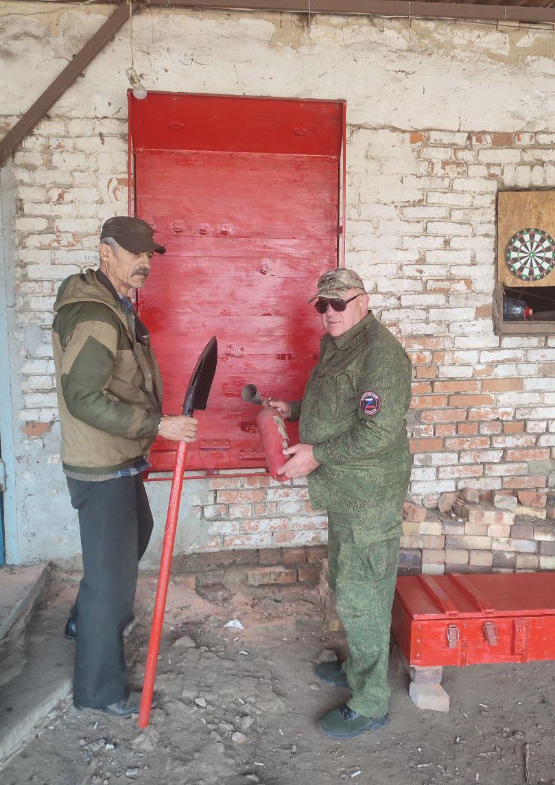 🔴 Сельхозпроизводители Токмакского муниципального округа готовятся к уборке ранних зерновых культур .