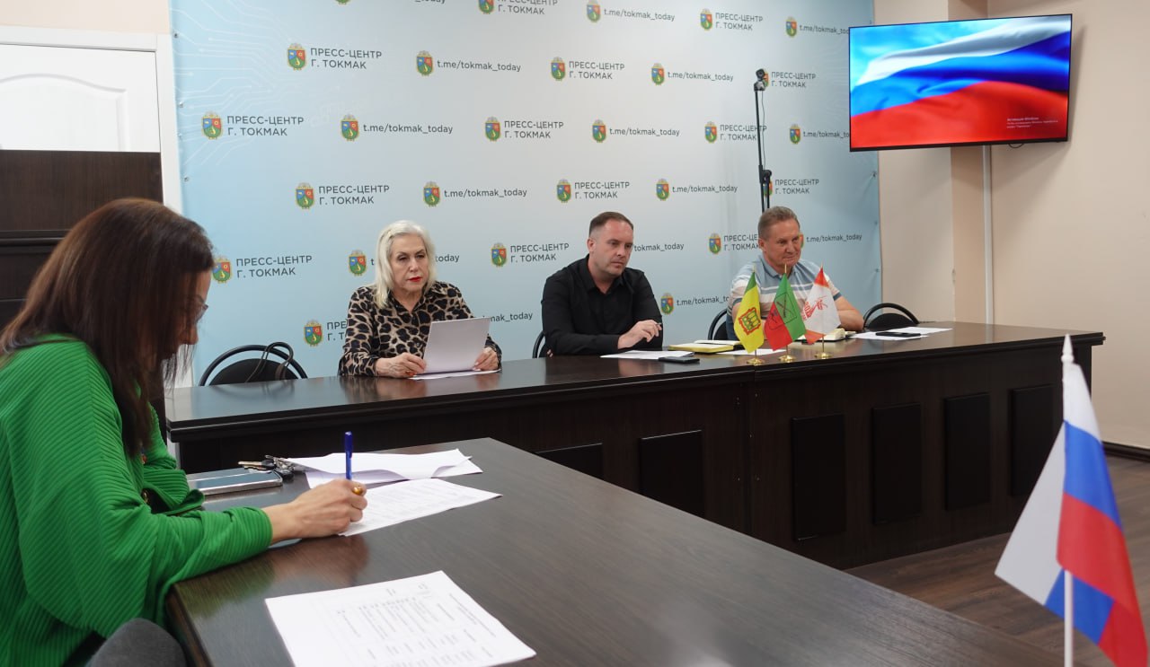 🔴 Постоянное обеспечение населенных пунктов Токмакского муниципального округа электроэнергией и питьевой водой, вывоз твердых бытовых отходов и ликвидация стихийных свалок.