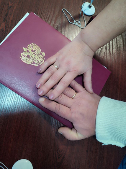 🔴 В Территориальном отделе ЗАГС Токмакского района Управления ЗАГС Запорожской области зарегистрированы рождения ещё двух новых семей. 🔴 В Территориальном отделе ЗАГС Токмакского района Управления ЗАГС Запорожской области зарегистрированы рождения ещё двух новых семей.