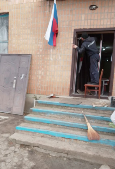 Сегодня сёла нашего Токмакского района держатся на энтузиастах, которые душой приросли к родным местам и делают всё, чтобы даже в нынешнее трудное время поддержать жизнь в селе и помочь его жителям.. Сегодня сёла нашего Токмакского района держатся на энтузиастах, которые душой приросли к родным местам и делают всё, чтобы даже в нынешнее трудное время поддержать жизнь в селе и помочь его жителям..