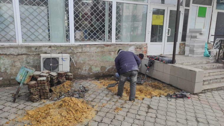 В будущем многофункциональном центре Токмака предусмотрены условия для людей с ограниченными возможностями здоровья. В будущем многофункциональном центре Токмака предусмотрены условия для людей с ограниченными возможностями здоровья.