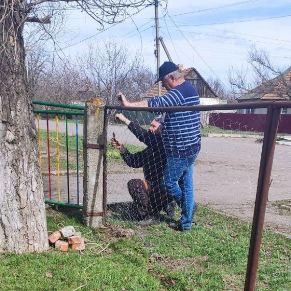 В детском саду «Тополёк» города Молочанск установили новое ограждение. В детском саду «Тополёк» города Молочанск установили новое ограждение.