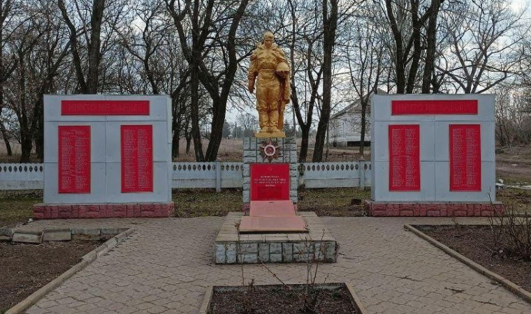 Пензенцы сформировали план обновления памятников и мемориалов в Токмакском муниципальном округе. Пензенцы сформировали план обновления памятников и мемориалов в Токмакском муниципальном округе.
