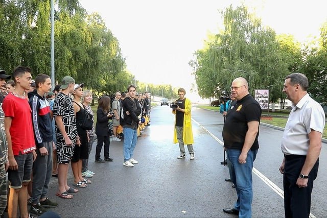🔴 Прибывшие на «Гвардеец» команды из ДНР и Запорожской области встретил Губернатор Пензенской области. 🔴 Прибывшие на «Гвардеец» команды из ДНР и Запорожской области встретил Губернатор Пензенской области.